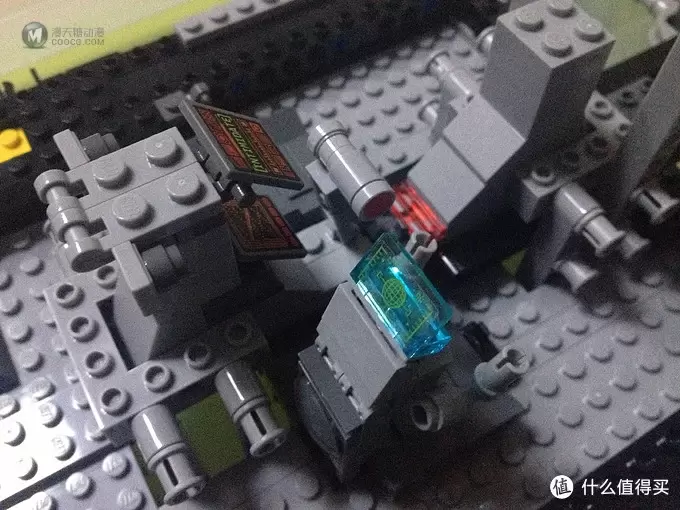 lego-四轮车系列 篇二：LEGO 乐高 超级英雄系列 The Tumbler 蝙蝠侠 蝙蝠战车 76023