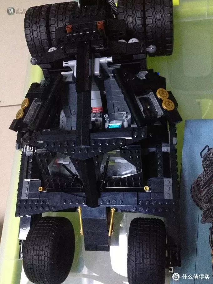 lego-四轮车系列 篇二：LEGO 乐高 超级英雄系列 The Tumbler 蝙蝠侠 蝙蝠战车 76023