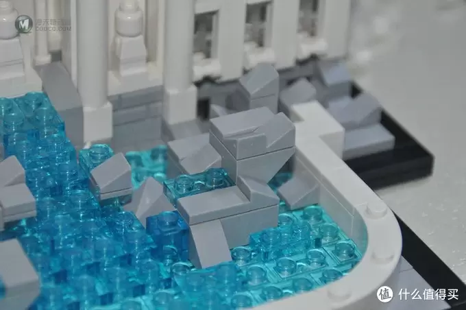 单反毁一生，LEGO穷三代 篇三十四：LEGO 21020 建筑系列Trevi Fountain罗马许愿池