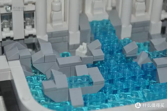 单反毁一生，LEGO穷三代 篇三十四：LEGO 21020 建筑系列Trevi Fountain罗马许愿池