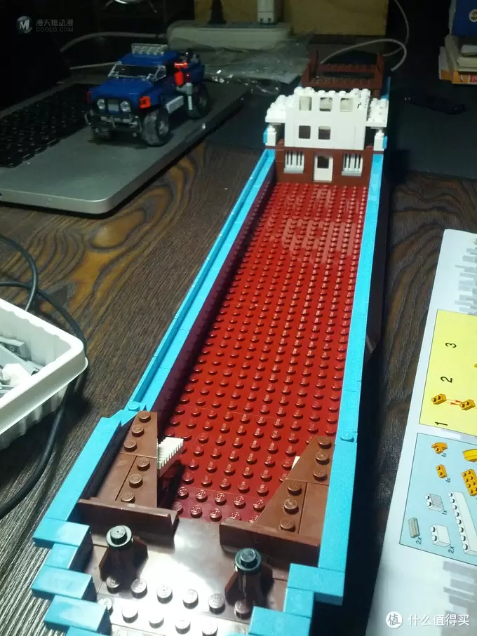 乐高中毒首弹：LEGO MAERSK 马士基集装箱船 10155