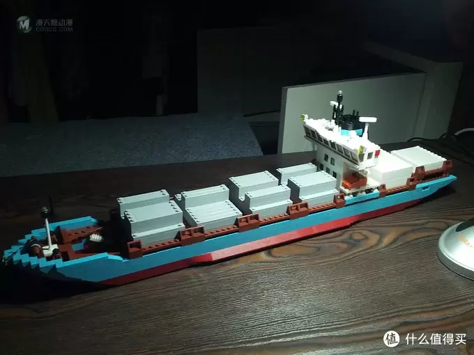 乐高中毒首弹：LEGO MAERSK 马士基集装箱船 10155