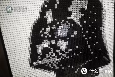 用LEGO 乐高画一幅画：积木与像素的世界