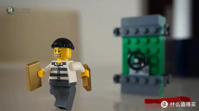 Lego 乐高 Star Wars Brickmaster 星战砖书 2013版 & City Brickmaster 城市砖书