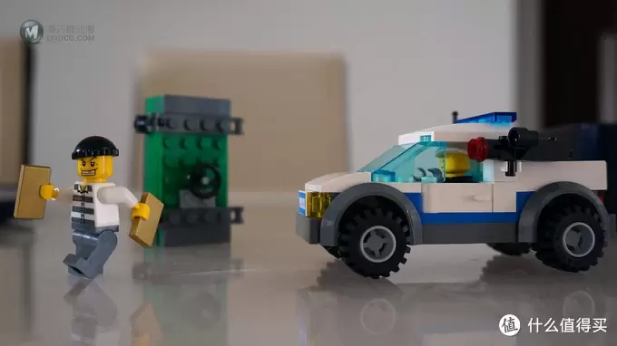 Lego 乐高 Star Wars Brickmaster 星战砖书 2013版 & City Brickmaster 城市砖书