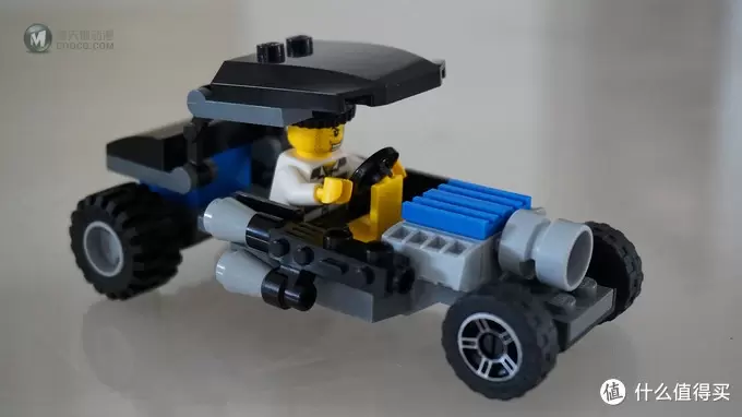 Lego 乐高 Star Wars Brickmaster 星战砖书 2013版 & City Brickmaster 城市砖书