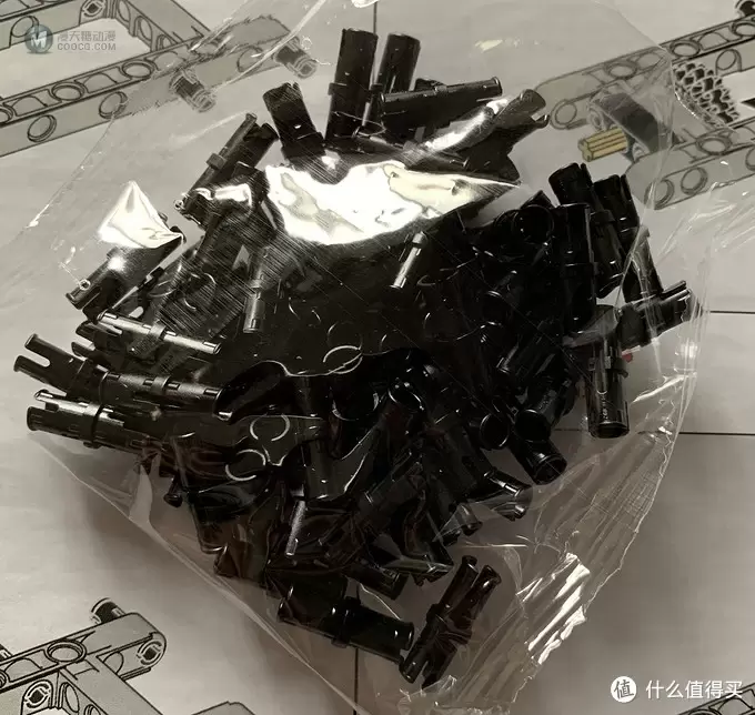 乐高 篇三：【填坑二】乐高42098拆箱拼搭，继续填双十一的乐高坑