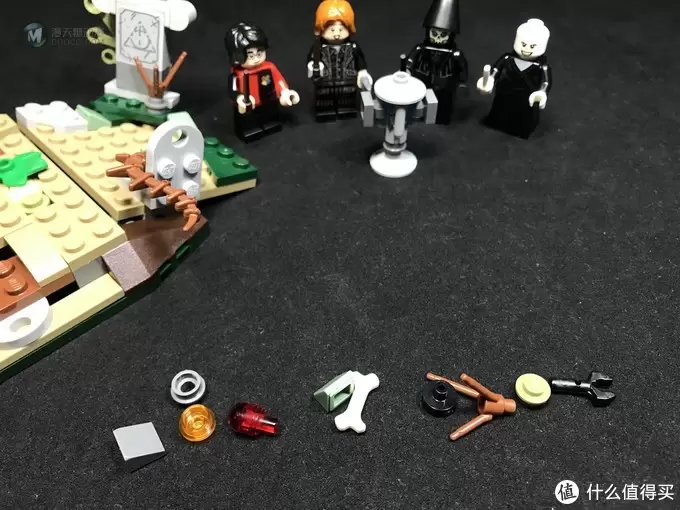 LEGO拼拼乐 篇三百零四：乐高哈利波特之75965 伏地魔的重生