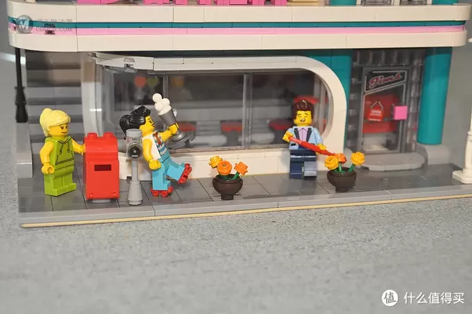 单反毁一生，LEGO穷三代 篇一百三十二：LEGO 乐高 街景 10260 Downtown Diner 美式怀旧餐厅