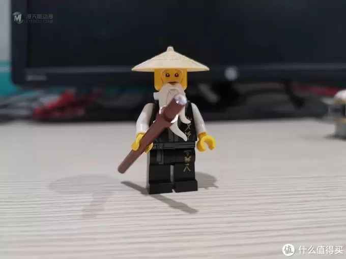 老杨的玩具仓库 篇三十八：LEGO 幻影忍者系列 70679 神龙合体 评测