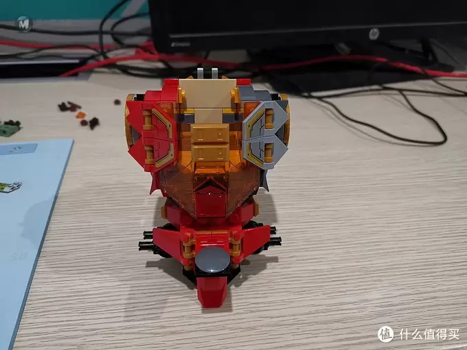 老杨的玩具仓库 篇三十七：LEGO幻影忍者系列 71720 凯的火焰机甲巨人 评测