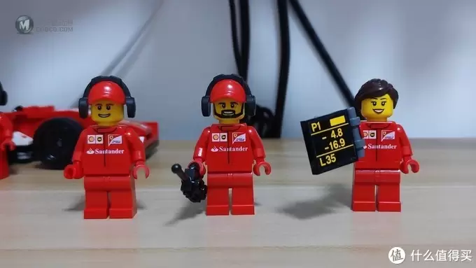 乐高手记 篇五十：这回来盒大的吧——LEGO 乐高 超级赛车系列 75913 法拉利车队