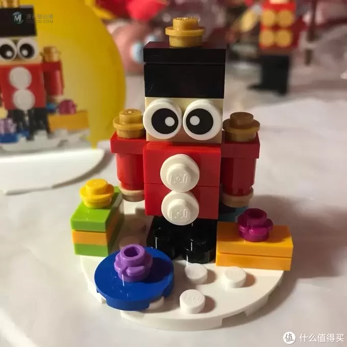 樂祺的乐高LEGO 篇十二：19年圣诞拼砌球，853907玩具士兵测评（平台首发）