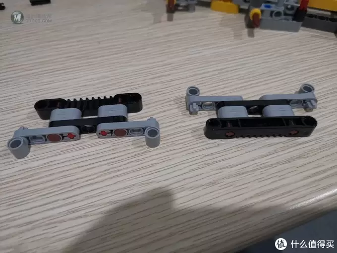 老杨的玩具仓库 篇二十七：LEGO 42108 移动起重机