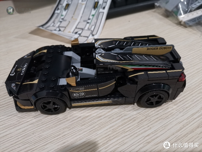 老杨的玩具仓库 篇二十四：LEGO 76899 兰博基尼 Huracán 和 Urus 