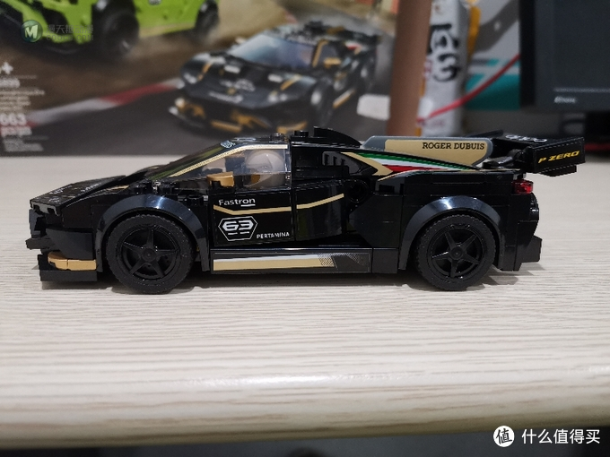 老杨的玩具仓库 篇二十四：LEGO 76899 兰博基尼 Huracán 和 Urus 