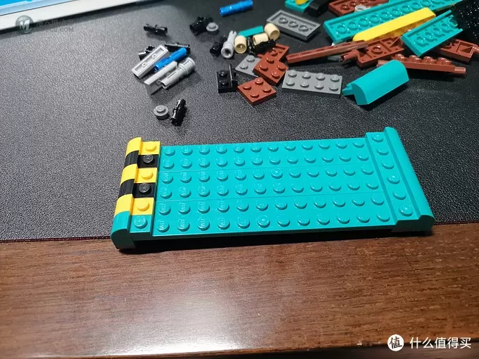 老杨的玩具仓库 篇二十三：LEGO boost 75253 机器人指挥官