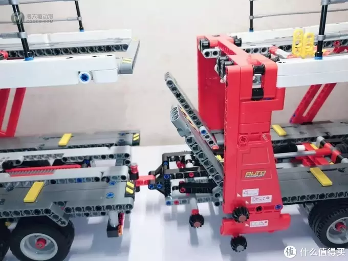 红色长龙 LEGO 42098 A模式 车辆运输车 开箱及拼搭体验