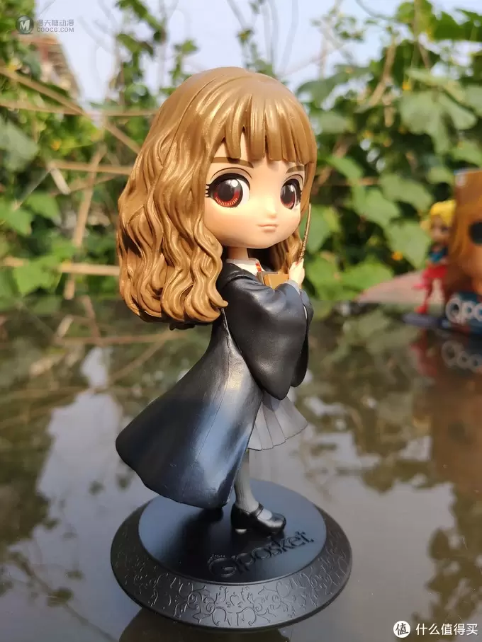 万代眼镜厂Qposket公仔手办评测：陌上花开，女侠归来