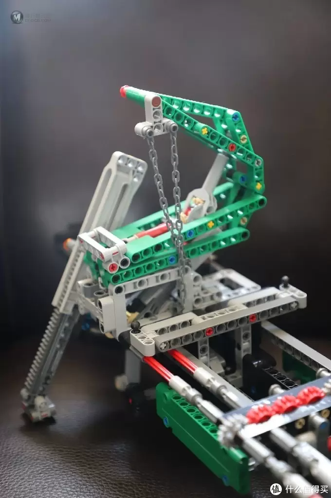 LEGO 42078 Mack Anthem 这是一台特别占地方的卡车