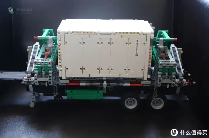 LEGO 42078 Mack Anthem 这是一台特别占地方的卡车