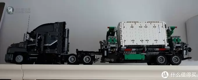 LEGO 42078 Mack Anthem 这是一台特别占地方的卡车