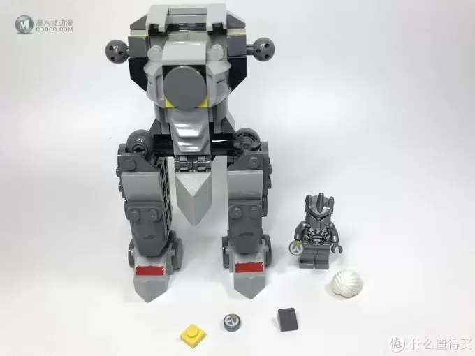 LEGO 乐高 守望先锋系列 75973 D.VA对战莱因哈特