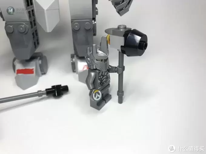 LEGO 乐高 守望先锋系列 75973 D.VA对战莱因哈特