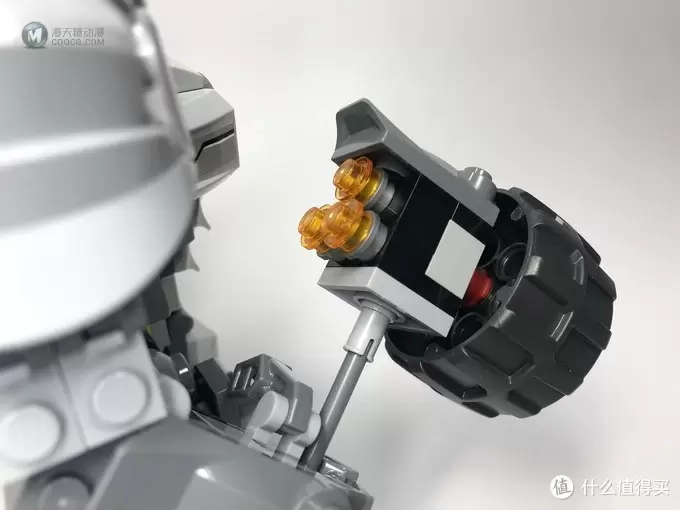 LEGO 乐高 守望先锋系列 75973 D.VA对战莱因哈特
