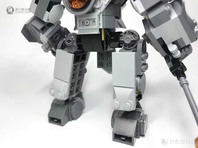 LEGO 乐高 守望先锋系列 75973 D.VA对战莱因哈特