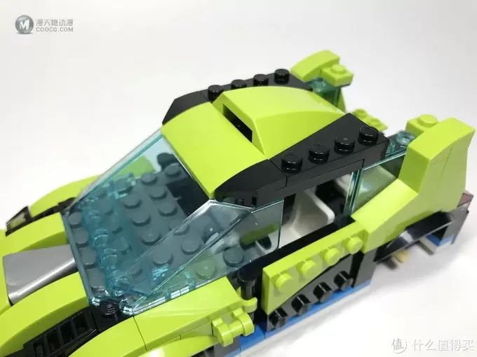 为了那抹翠绿：LEGO 乐高 Creator 创意百变组 31074 火箭拉力赛车