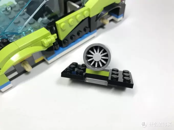 为了那抹翠绿：LEGO 乐高 Creator 创意百变组 31074 火箭拉力赛车