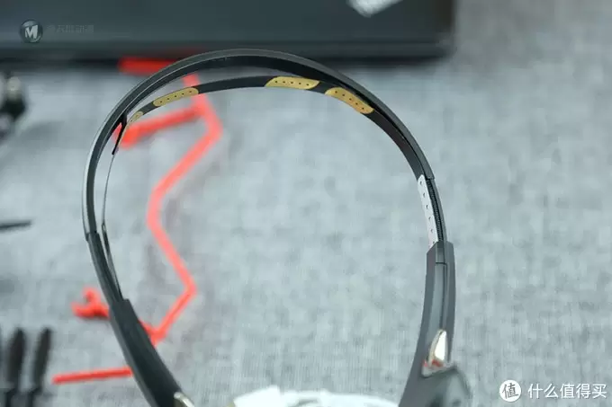 UDrone意念无人机：意念控制已从电影来到现实
