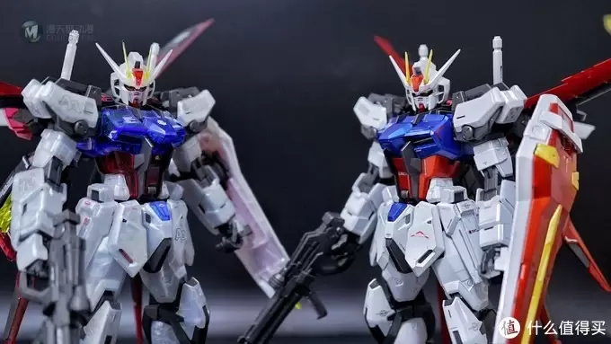 万代半个亲儿子——GAT-105 Strike Gundam