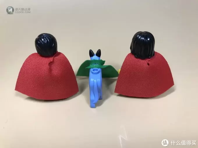 少了老爷的LEGO 乐高 70919 蝙蝠侠大电影 正义联盟周年晚会