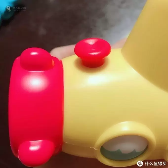 玩具测评：美国yookidoo幼奇多洗澡玩具 喷水鲸鱼 潜水艇花洒