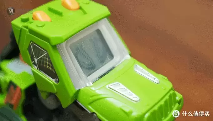 伟易达/VTech变形恐龙机器人开箱展示
