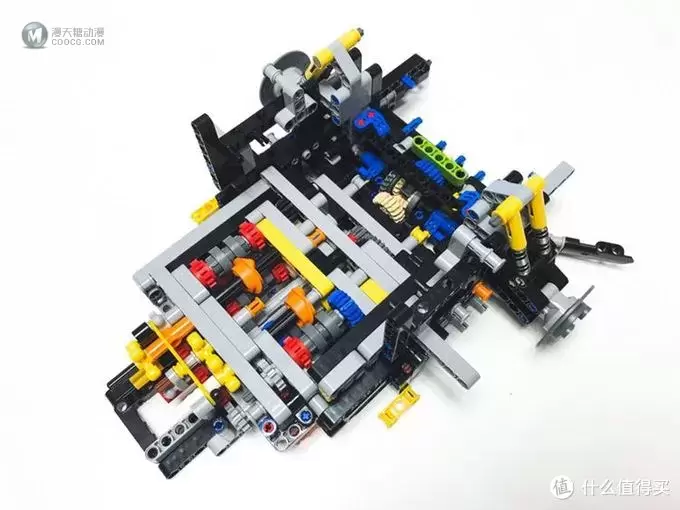 一抹迟到的蓝色：LEGO乐高2018Technic科技旗舰42083布加迪chion