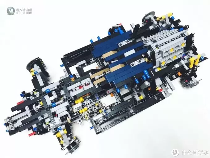 一抹迟到的蓝色：LEGO乐高2018Technic科技旗舰42083布加迪chion