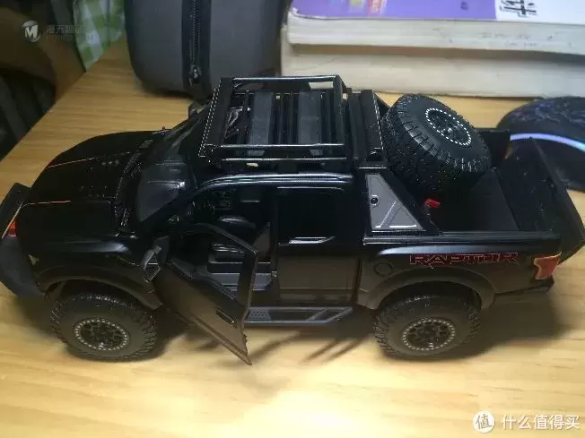 我的第一个车模——美驰图福特猛禽F150
