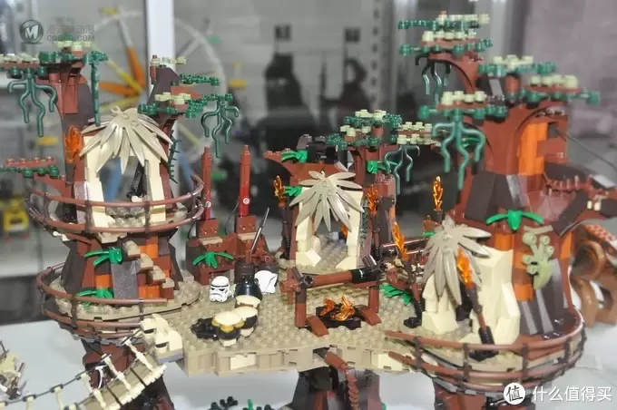 单反毁一生，LEGO穷三代 篇九十四：LEGO 乐高 STAR WARS 10236 EWOK VILLAGE 小熊村