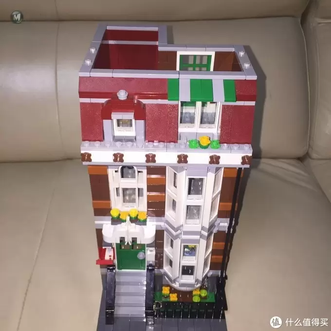 王叔叔带你玩乐高 篇一：理性追绝，LEGO 乐高 街景系列之 10218 宠物店 开箱