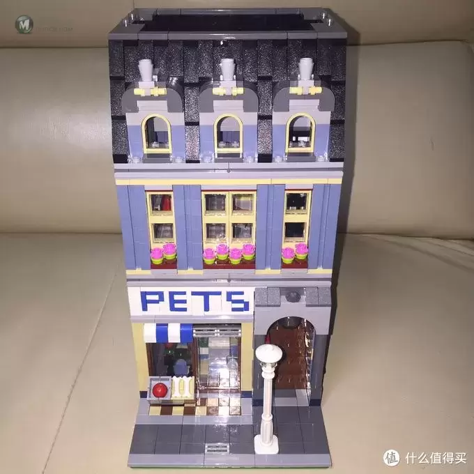 王叔叔带你玩乐高 篇一：理性追绝，LEGO 乐高 街景系列之 10218 宠物店 开箱