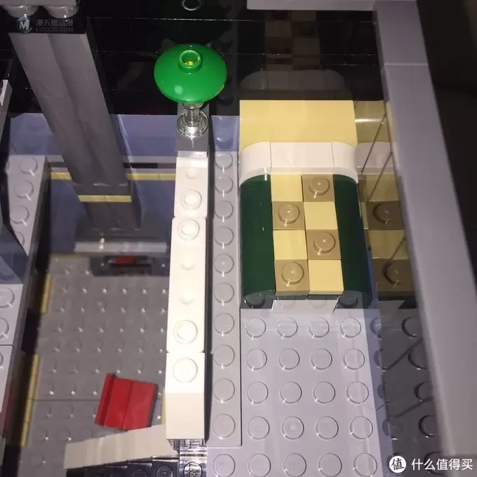 王叔叔带你玩乐高 篇一：理性追绝，LEGO 乐高 街景系列之 10218 宠物店 开箱