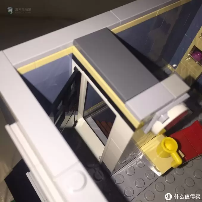 王叔叔带你玩乐高 篇一：理性追绝，LEGO 乐高 街景系列之 10218 宠物店 开箱