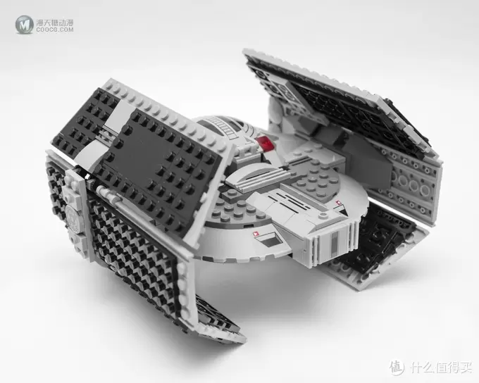 慷慨赴死的抵抗并不徒劳—LEGO 乐高 星球大战系列 75150 维达的高级钛战机对A翼星际战机