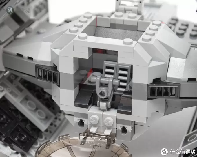 慷慨赴死的抵抗并不徒劳—LEGO 乐高 星球大战系列 75150 维达的高级钛战机对A翼星际战机