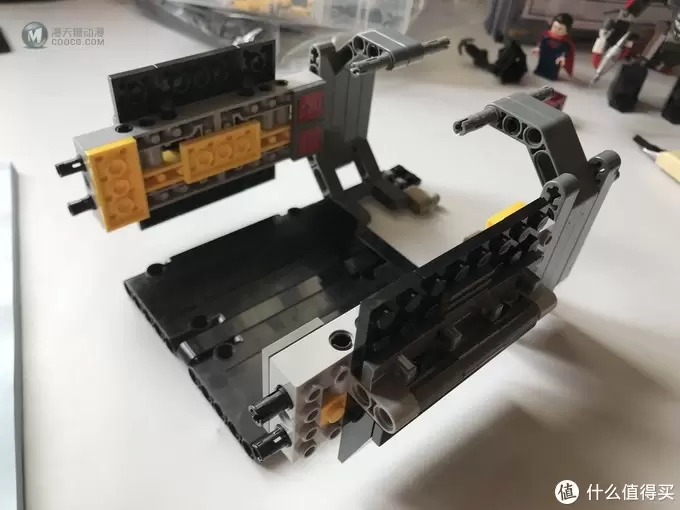 #本站首晒#LEGO 乐高 拼拼乐 — 76087 正义联盟之飞狐：蝙蝠侠空降攻击