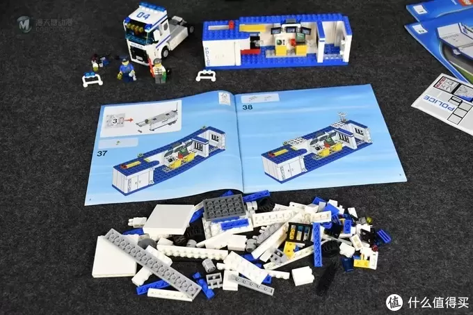 我的LEGO城市 篇一：60044 流动警署 开箱测试