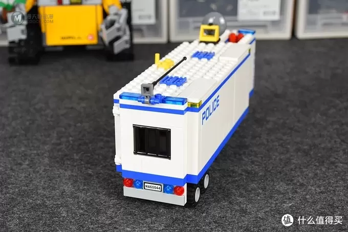 我的LEGO城市 篇一：60044 流动警署 开箱测试